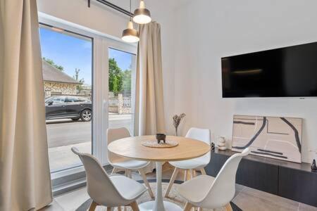 Appartement Stylish Designer Studio In Bonnevoie Id151